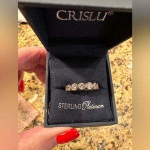 Crislu anniversary band - gold- size 7